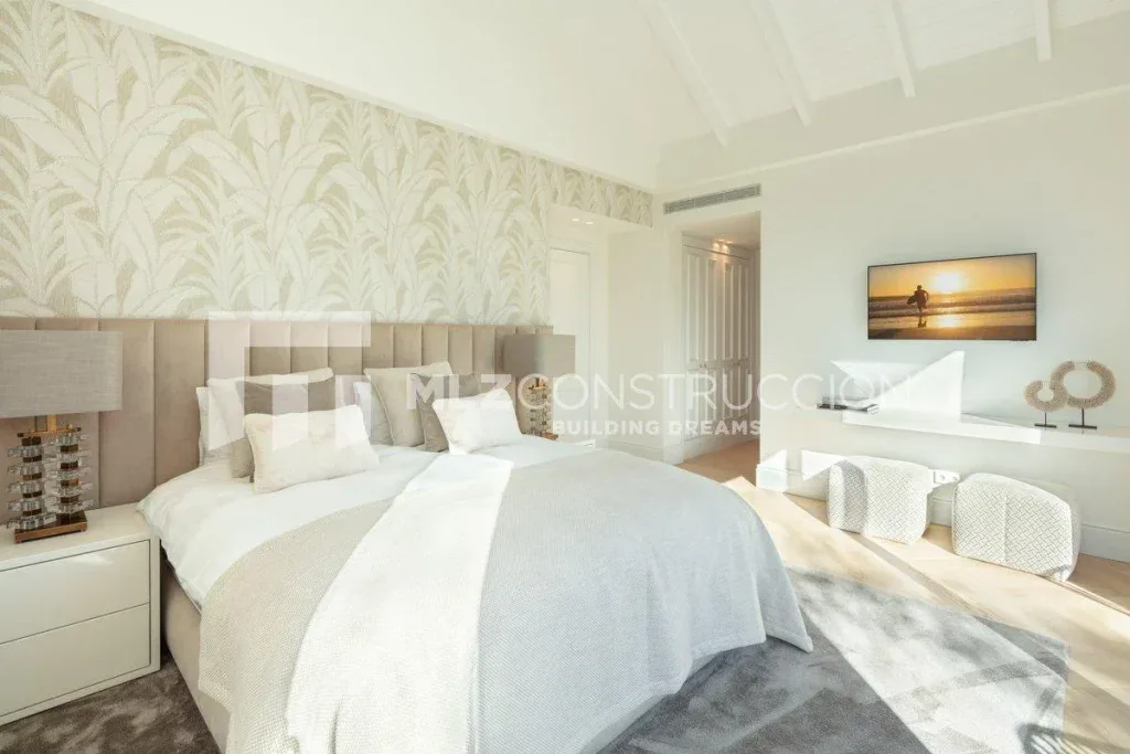 Villa Finca Moreno, dormitorio con papel pintado vegetal