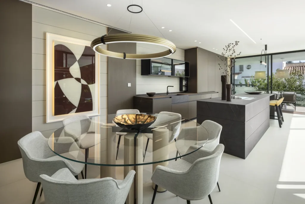 Open-plan dining room and kitchen at Villa Los Ángeles 184